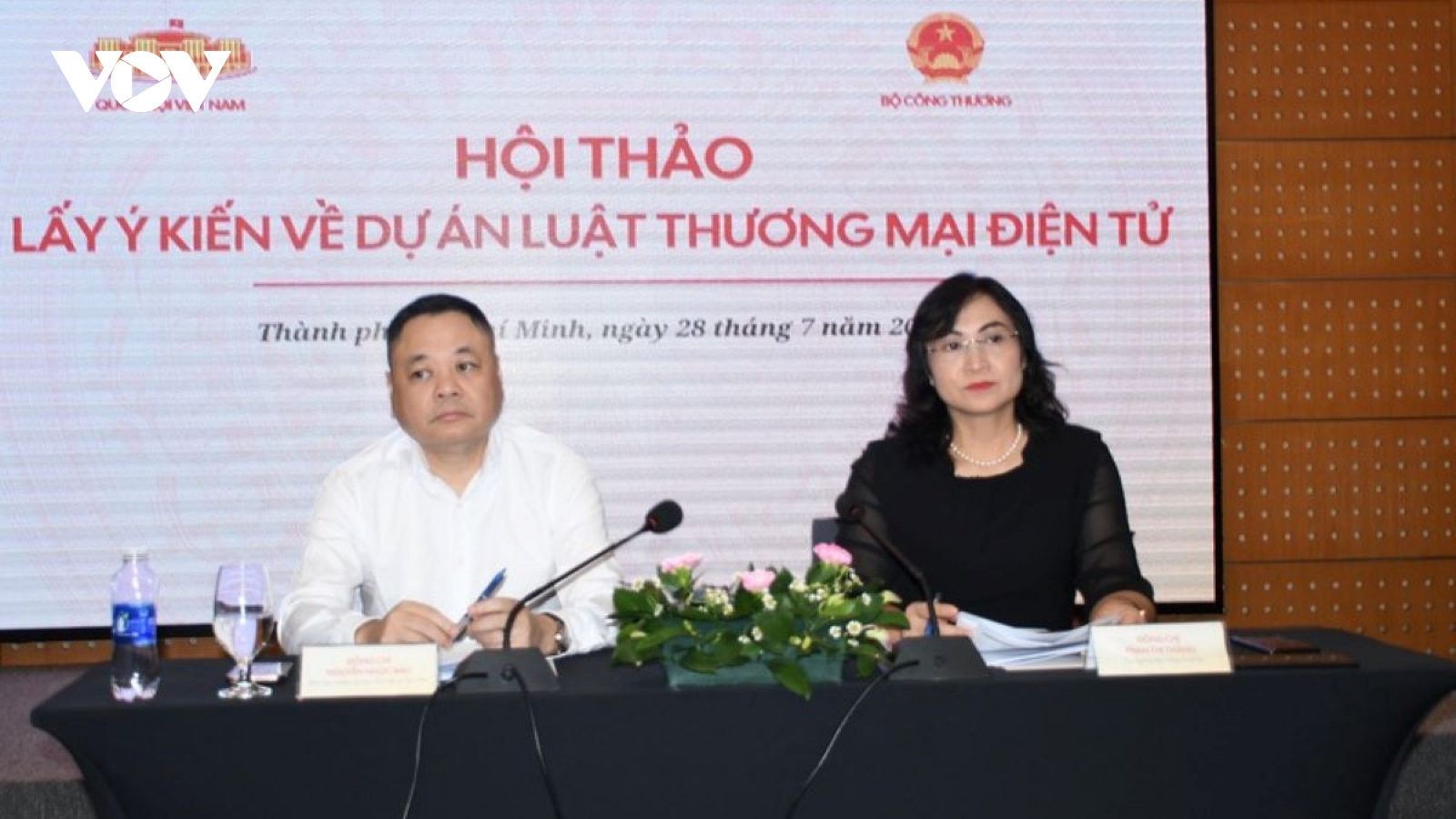 Cần có người chịu trách nhiệm chất lượng hàng thương mại điện tử xuyên biên giới